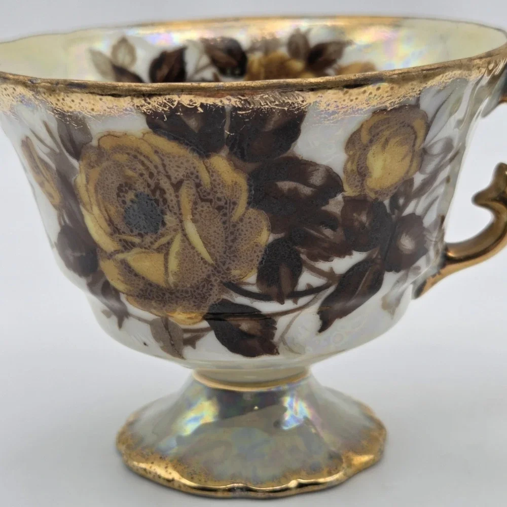 Royal Sealy vintage royal